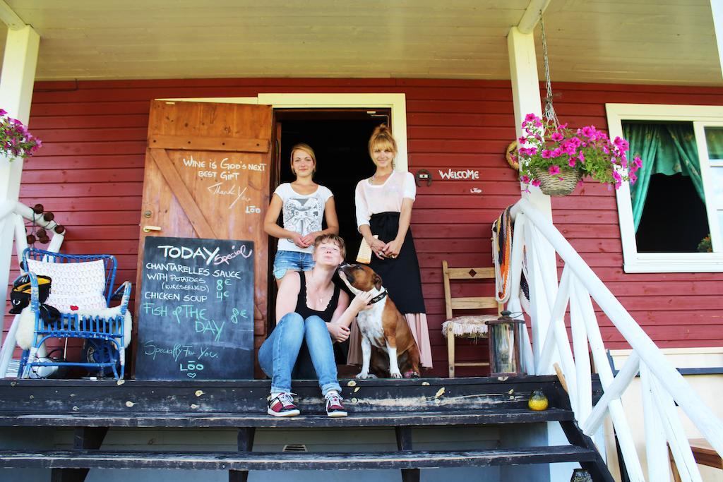 Luscher & Matiesen Muhu Winehouse Liiva  Kültér fotó